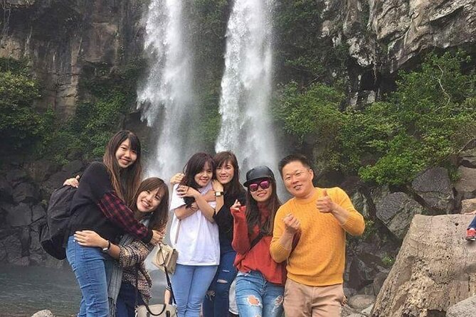 2 Days Jeju Island Private Taxi Tour (East/West of Jeju Island ) - Who this tour fits best, and who should think twice