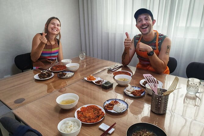 2-Hour Private K Cooking Class - Drinks, Utensils, and What’s Included in the Cooking Experience