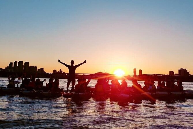 2-Hour Private Kayaking and Paddleboarding Experience in Hanriver - Kayak or Paddleboard in Front of Lotte Tower, On Seoul’s Han River