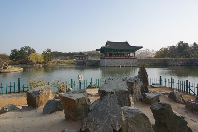 3-Days 2-Nights Gyeongju UNESCO Sites & Busan City [Private Tour from Seoul] - Price and value: what $1,104 per person buys you (and what it doesn’t)