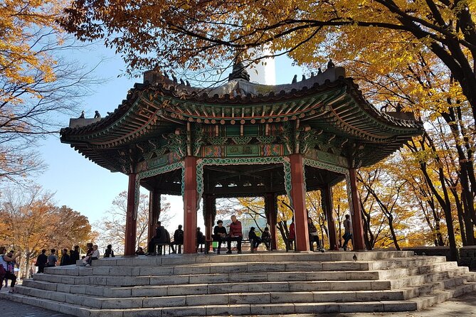 Afternoon Half Day Seoul City Tour, visit Queen's dorm - Namdaemun Market near the South Gate: oldest market energy