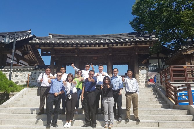 Afternoon Seoul: Hanok Vibes, Netflix Street Food & N Seoul Tower - Namsangol Hanok Village (and why Mondays swap to Bukchon)
