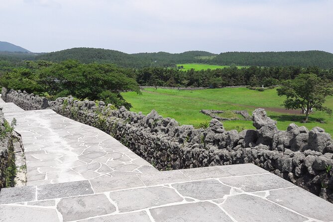 Beautiful Jeju Island Private UNESCO day Tour - Sangumburi Crater: when to go for the best timing