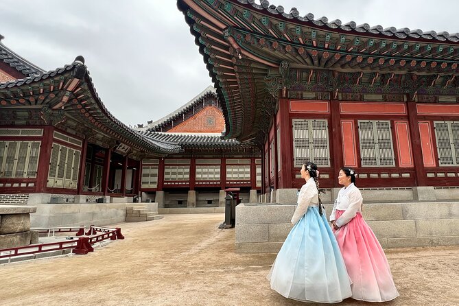 Best Seoul City Tour (Gyeongbokgung Palace,Insadong,Namsan Tower) - Tuesday Swap: Changdeokgung and Bukchon Hanok Village Instead