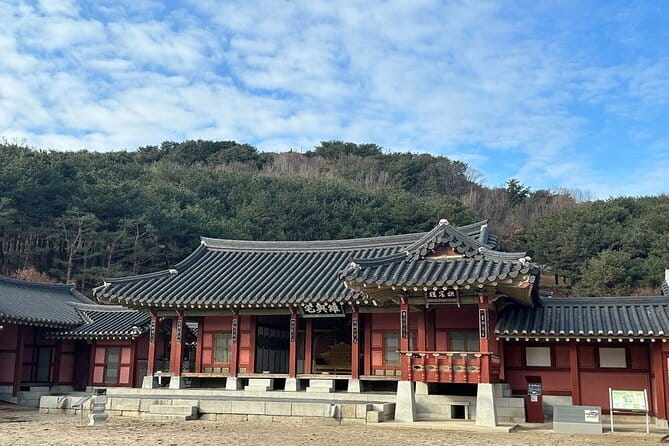 Beyond Seoul: Starfield Library, Hwaseong Fortress & Cave Quest - Where the Tour Starts and Ends: Meeting Points That Actually Make Sense