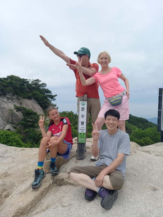 Bukhansan mountain hiking tour - 6 hours - Key things I’d circle before you go