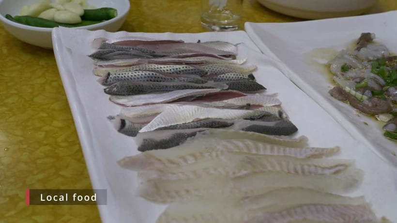 Busan: Food Market Tour. Smash Seafoods and Street foods - Price and what you actually get for $50