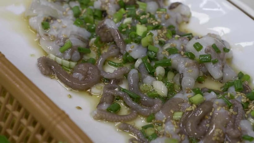 Busan: Food Market Tour. Smash Seafoods and Street foods - Who should book this Busan food tour