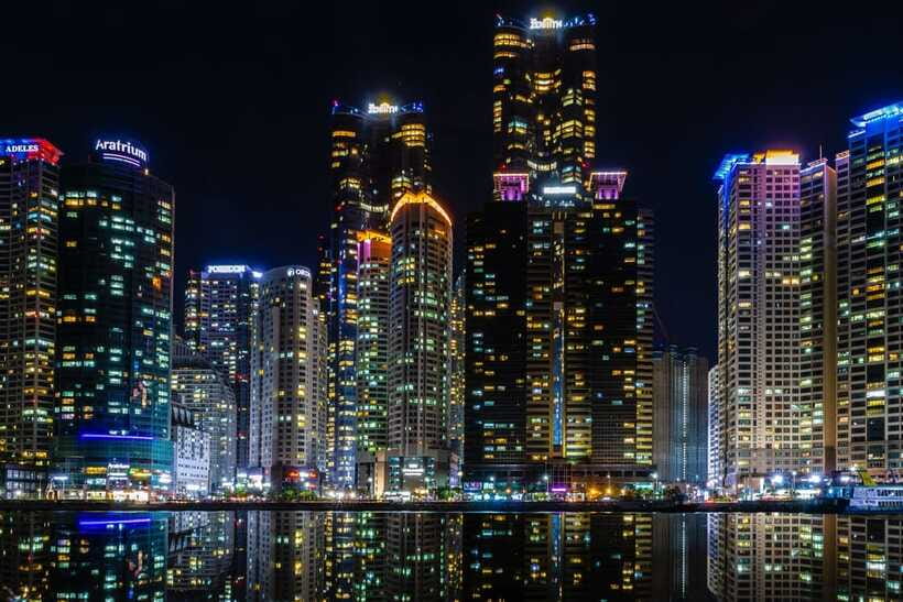 Busan: Private Car Charter Customized City Tour - History and coastal spirituality: Haedong Yonggungsa, Gamcheon, Yongdusan