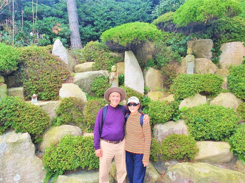 Busan: Private Customized Tour with Licensed Guide & Vehicle - Hanok traditional cafe break, tea and slow Korean architecture time