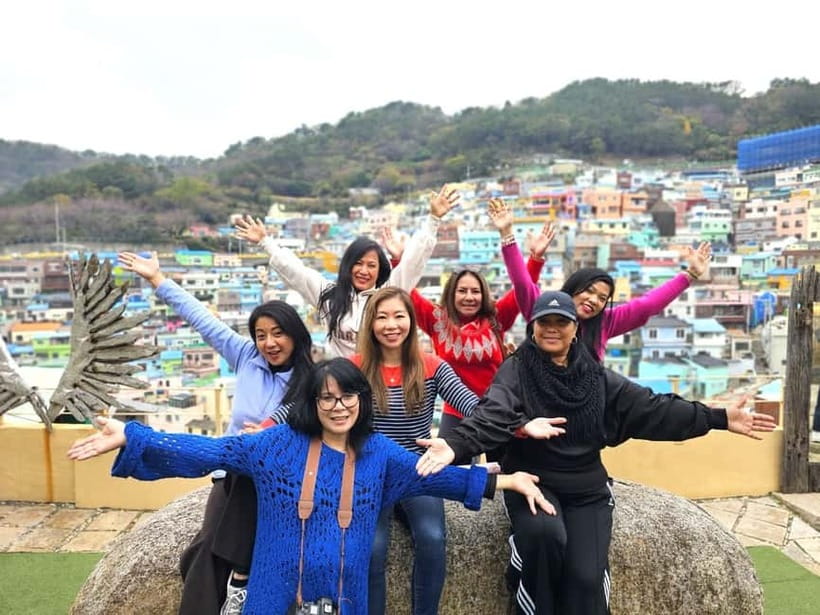 Cruise Ship Guests'Shared Tour in Busan for Up to 6 people - Haedong Yonggungsa Temple by the sea, plus food stops that feel local