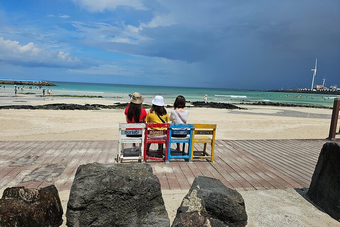 Customized private tour in Jeju island - West coast focus: Sinchang Coastal Road, Hyeopjae Beach, and Osulloc