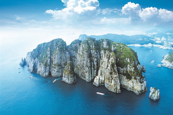Day trip to beautiful Korean marine national park, Hallyeohaesang - Oedo Botania and the ferry to the Haegeumgang rock island