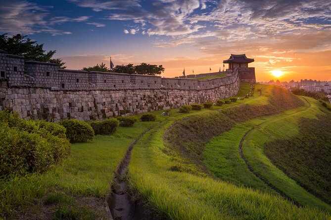 Day Trip to UNESCO: Suwon Fortress Adventure from Seoul - Group Size, Pace, and How to Ask the Right Questions