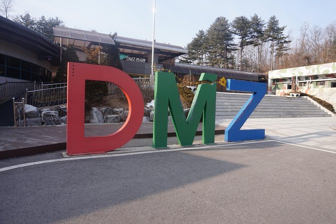 DMZ Past and Present: Korean Demilitarized Zone Tour from Seoul - The DMZ Museum: photos and artifacts that fill in the blanks
