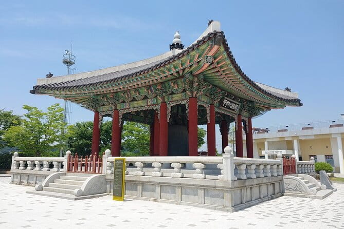 DMZ Tour + The War Memorial of Korea Museum - Inside the DMZ Exhibits and Theater Briefing
