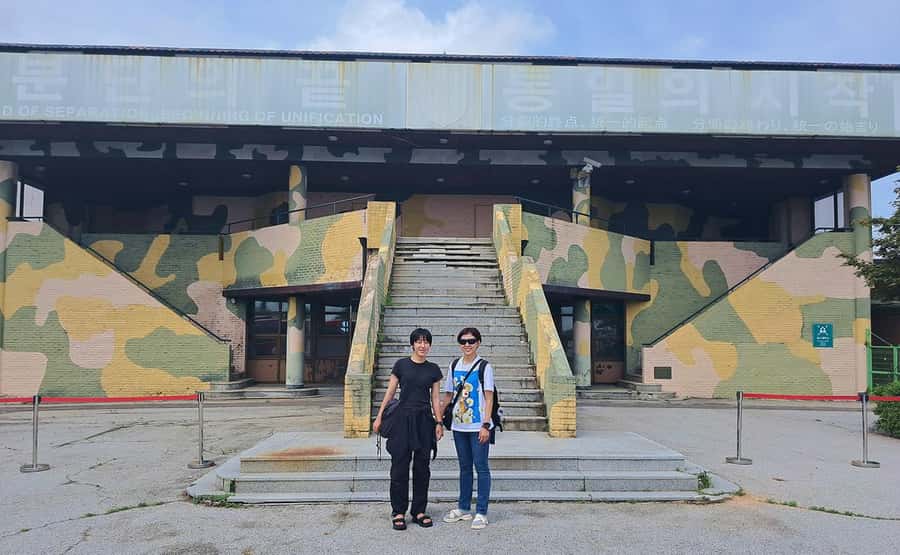 DMZTour from Seoul:3rd Tunnel,North Korea View&UNESCO Valley - Tongilchon and the unification story beyond the checkpoints