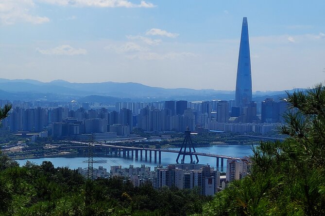 Easy hike in Achasan next to river & Old temple with legend - Achasan Mountain, Han River Views, and Why This One Draws a Crowd