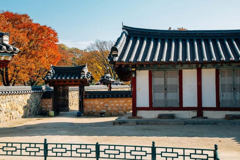 From Busan: Echoes of Silla Gyeongju Historical Day Tour - Donggung Palace and Wolji Pond at Dusk: The Photo Stop With Real Payoff