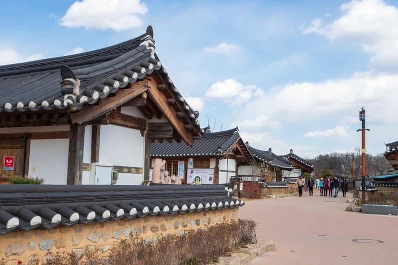 From Daegu: Gyeongju UNESCO Tour 7 Highlights with Bulguksa - Woljeonggyo Bridge: the photogenic stop that also helps you understand the city