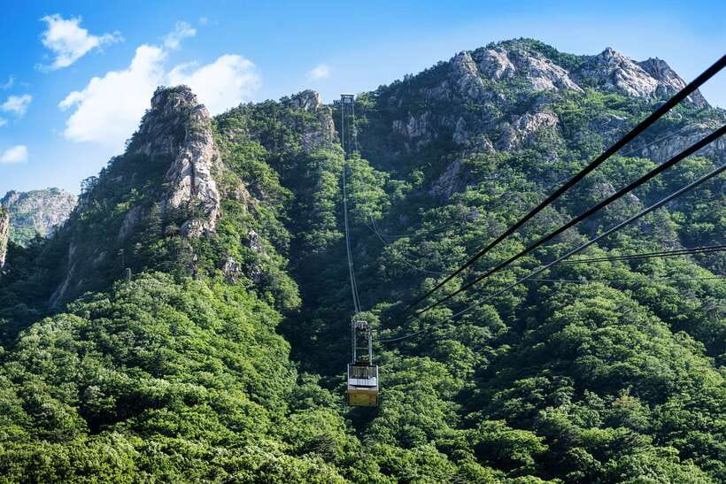 From Seoul: 5-Day Tour of Korea with UNESCO Sites - Day 4: Seokguram Grotto and Bulguksa, plus Andong Hahoe Folk Village (Joseon housing)