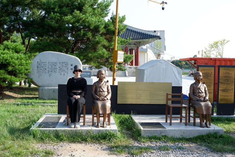 From Seoul: South Korea Demilitarized Zone Guided Tour - Aegibong Observatory and Starbucks, North Korea View at 1.4 km