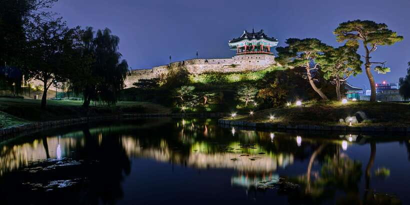 From Seoul: Suwon Hwaseong Fortress Night Tour - Jeong Yak-Yong and the fortress brain: making the engineering click