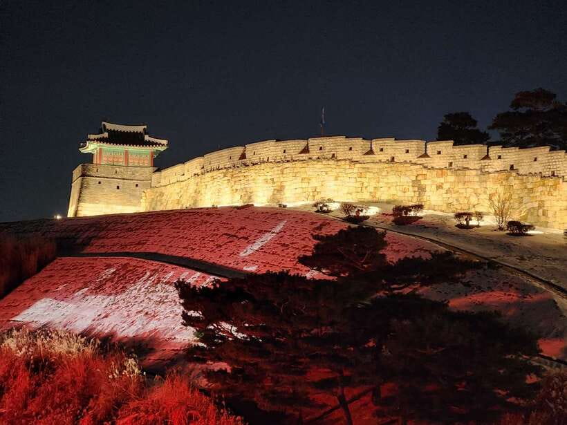 From Seoul: Suwon Hwaseong Fortress Night Tour - Why Suwon nearly became the new capital, and the king’s motive
