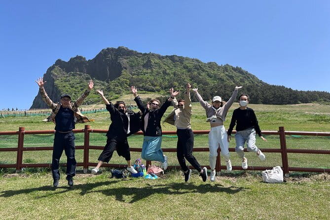 Full-Day Jeju Island UNESCO Tour for Cruise Layover Guests - Your Jeju Port route: Seongsan Ilchulbong, Seopjikoji, Seongeup, Dongmun Market