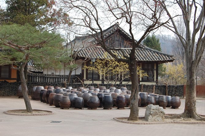 Gyeongbok Palace and Korean Folk Village Tour - Hotel Pickup, Mobile Ticket, and an Air-Conditioned Ride