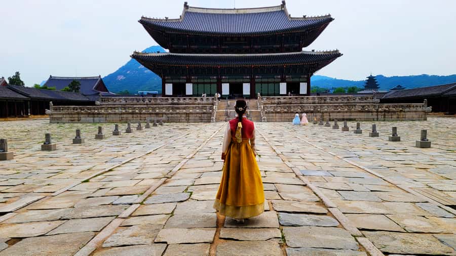 Gyeongbokgung Palace, Jogyesa Temple and Cheongwadae Tour - Key highlights worth your attention