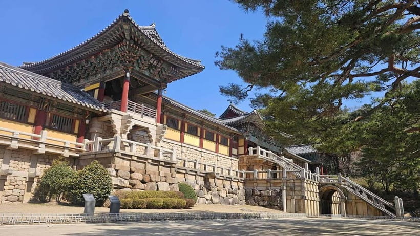 Gyeongju: Private Car Charter Taxi Tour - The 6-Hour Upgrade: Add Village and Bridge Walks