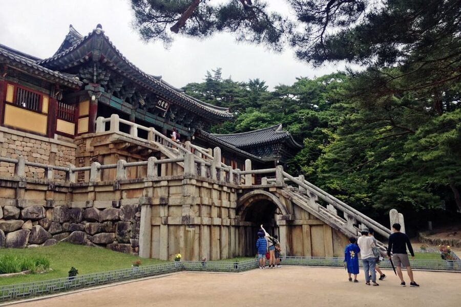 Gyeongju: UNESCO Heritage Tour Including Bulguksa Temple - Daereungwon Tomb Complex: royal mounds, Cheonmachong, and big-sky quiet