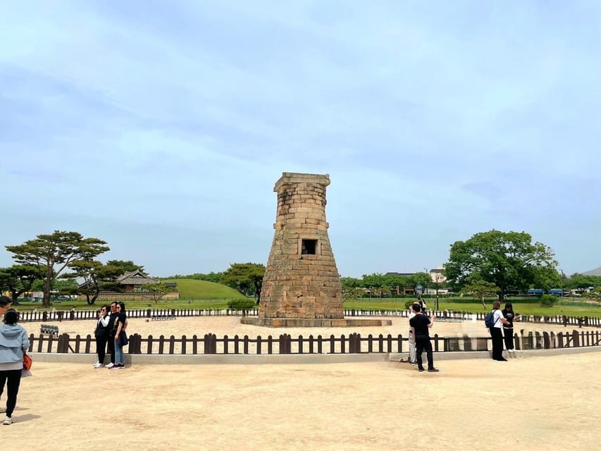 Gyeongju: UNESCO Highlights Tour with Guide and Ticket - Cheomseongdae: counting stones like a real astronomer