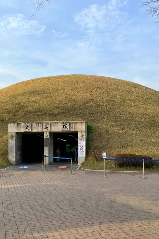 Gyeongju: UNESCO Highlights Tour with Guide and Ticket - Seokguram Grotto: the scale hits you before the explanation does
