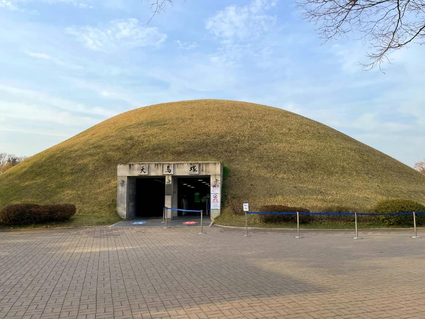 Gyeongju: UNESCO Highlights Tour with Guide and Ticket - Bulguksa Temple: core Silla Buddhism and national treasures
