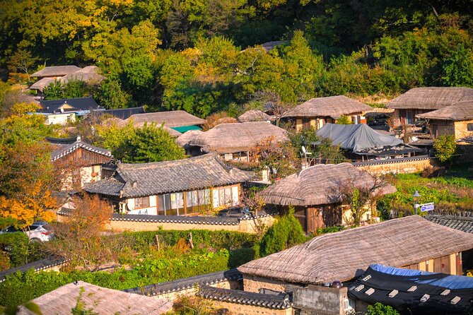 Gyeongju UNESCO World Heritage Guided Day Tour from Busan - Donggung Palace and Wolji Pond: the illuminated, scenic endgame