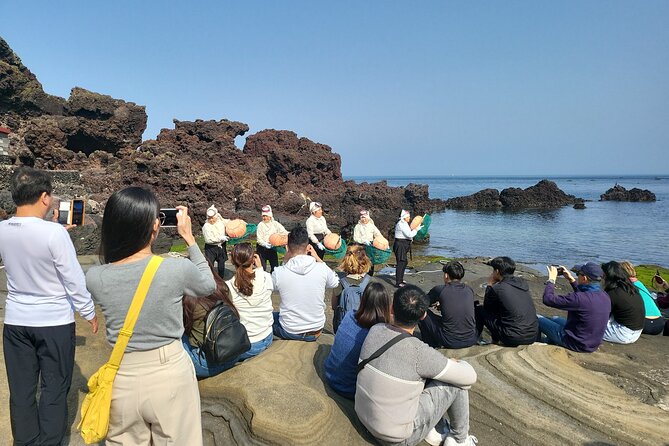 Half or Day Tour For Cruise customers arriving at Gangjeong Port - Seopjikoji and the coast: short and scenic