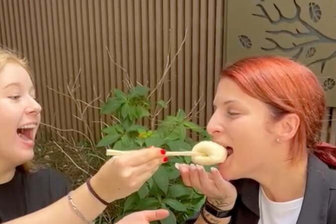 Hidden Street Food food tour in Seoul - Meeting at Hotteok Namdaemun Vegetable: how the tour starts smoothly