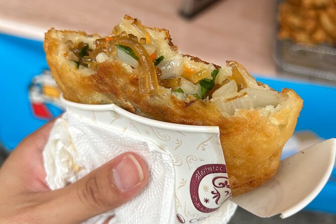 Hidden Street Food food tour in Seoul - Chebu-dong finish: a meal with Korean alcohol, where you slow down and eat for real