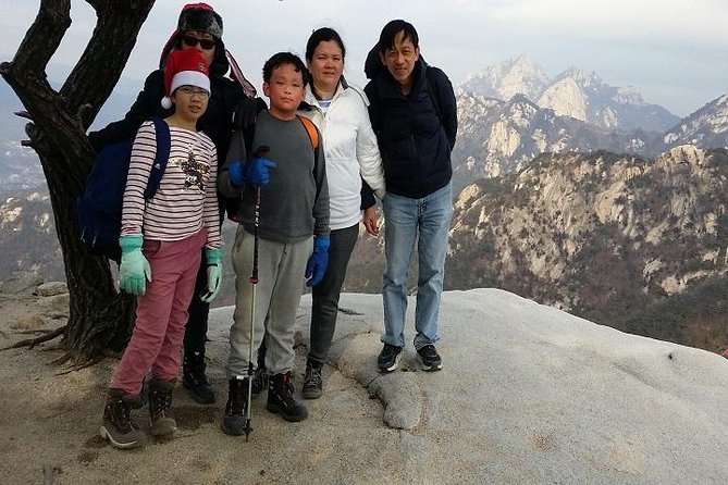 Hike and Explore the Wonder of Bukhansan National Park with hiking professional(including Lunch) - The Buddhist Temple Stop Near the Fortress Gate