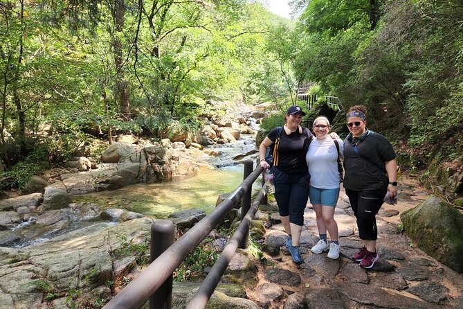 Hike at Mt. Bukhansan National Park with professional Guide(including Lunch) - Temple Stops on the Ridge: Quiet Views and a Breather