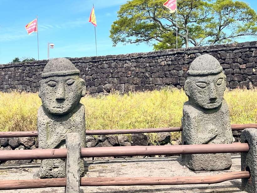 Jeju: East of Jeju Island Bus Tour from Seogwipo City - Why East Jeju feels special on a guided loop