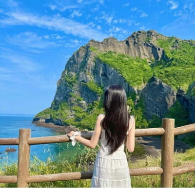 Eastern UNESCO Sites Tour with Haenyeo Show