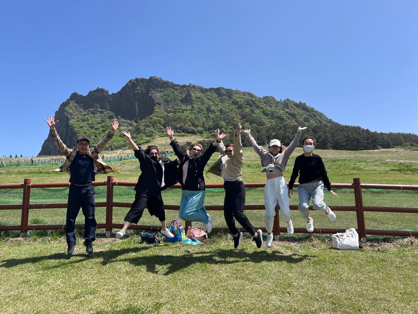Jeju : For Cruise Guests UNESCO Highlights Jeju Island Tour - Seongeup Folk Village: traditional life without the museum vibe