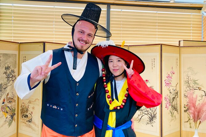 [Jeju] Hanbok Rental Experience/Korean Traditional Clothes Rental Shop - Haenyeo Culture, Coastal Details, and Those In-Between Shots