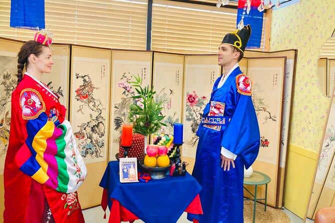 [Jeju] Hanbok Rental Experience/Korean Traditional Clothes Rental Shop - Languages and Group Style, Why It Feels Easy