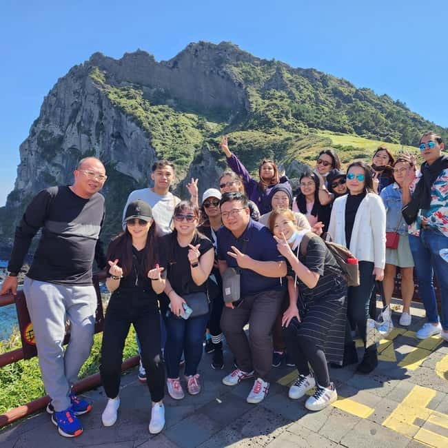 Jeju Highlights Day Trip (East Course) - Sunrise Land Botanical Garden and Lava Caves: A Seasonal Break From Pure Sightseeing