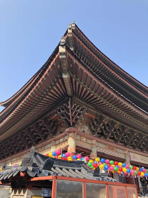 Jeju Island: Customized Private Full-Day Van Tour - Ilchul Land tea and wandering time before you head back