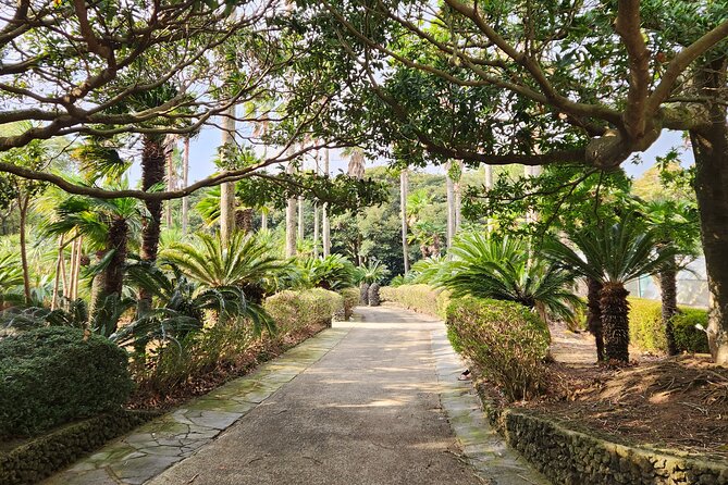 Jeju island Eastern UNESCO site Full Day Guided Tour - Seongeup Folk Village: traditional homes, stone walls, and craft time
